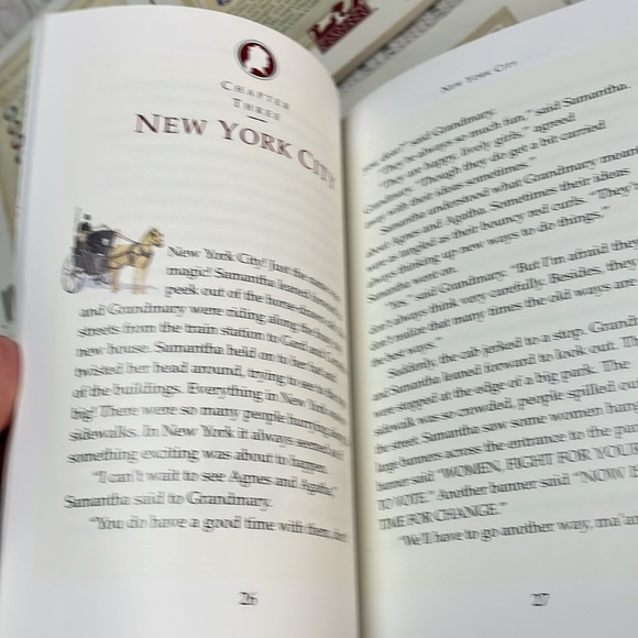 American girl books 6 in lot. Good condition. See pics for titles No stray marks - Picture 10 of 12